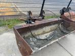Kantelbak 2m breed (voor machines 20 tot 25 ton), Ophalen, Graafmachine