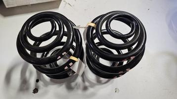 Spiraalveer achterzijde BMW E46 3-serie Cabrio 33531095713 1 beschikbaar voor biedingen