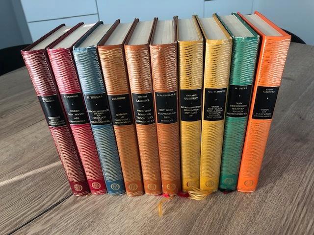 Reeks oude boeken, Antiek en Kunst, Antiek | Boeken en Manuscripten, Ophalen of Verzenden