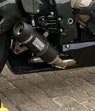 Uitlaat sc59  cbr1000rr beschikbaar voor biedingen
