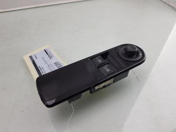 COMMUTATEUR VITRES ELECTRIQUES Renault Clio IV (5R), Utilisé, Renault