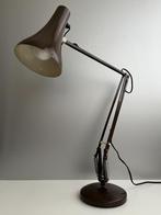 Herbert Terry Anglepoise Model 90 1973-1975, Verzenden