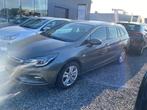 Opel Astra Sports Tourer Turbo ECOTEC Start/Stop Innovation, Auto's, Zwart, 107 g/km, Bedrijf, 5 deurs