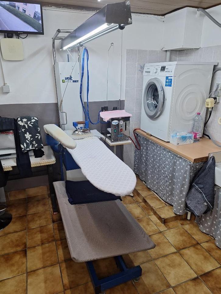 Strijktafel, Elektronische apparatuur, Strijkijzers en Strijkplanken, Gebruikt, Ophalen