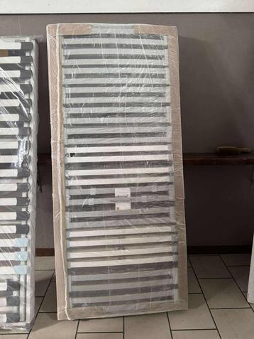 Nieuwe elektrische boxspring 90x200 beschikbaar voor biedingen