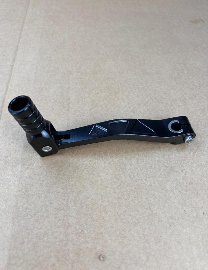 CNC schakelpedaal met driehoekspatroon zwart, Vélos & Vélomoteurs, Pièces de cyclomoteur | Général, Neuf, Autres types, Enlèvement ou Envoi