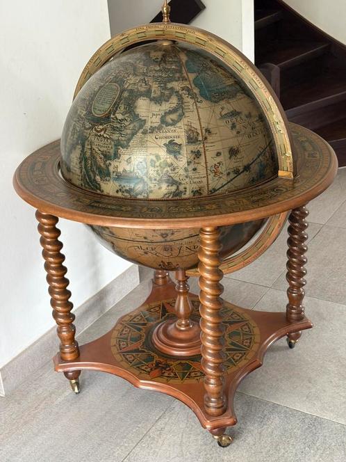 Vintage jaren ‘70 globe bar, Huis en Inrichting, Barren, Ophalen