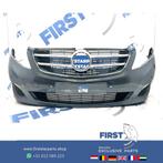 W447 BUMPER Mercedes V KLASSE / VITO VOORBUMPER COMPLEET ZWA, Auto-onderdelen, Gebruikt, Voor, Mercedes-Benz, Ophalen of Verzenden