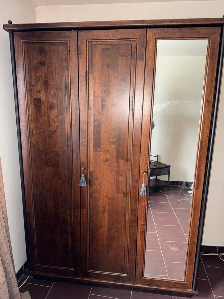 Chambre en bois massif, particulièrement robuste, Maison & Meubles, Armoires | Penderies & Garde-robes, Utilisé, 200 cm ou plus