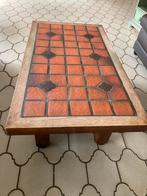 Stevige houten Salontafel met tegeltjes, Ophalen, Gebruikt, Vierkant