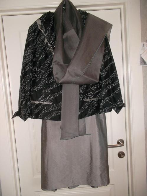 trouwkleding maat 48,,,,, Kleding | Dames, Trouwkleding en Trouwaccessoires, Nieuw, Trouwjurk, Grijs, Ophalen