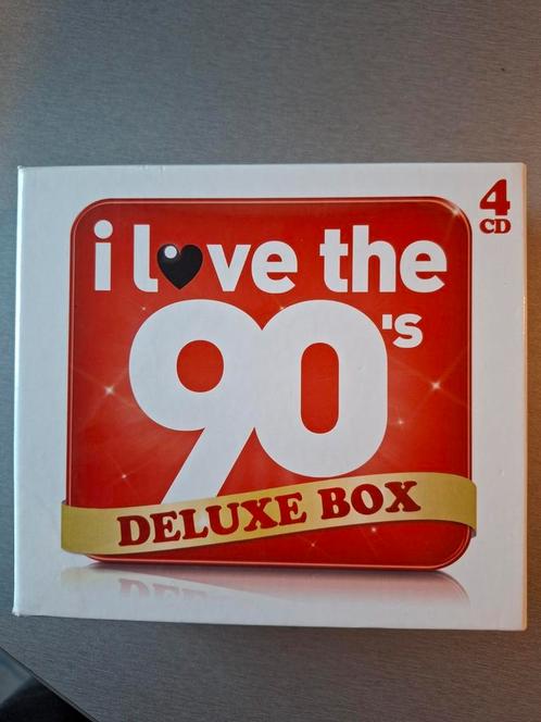 4cd box. I love the 90's. (Deluxe box)., Cd's en Dvd's, Cd's | Verzamelalbums, Zo goed als nieuw, Ophalen of Verzenden