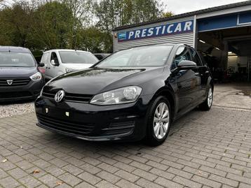 VOLKSWAGEN GOLF disponible aux enchères