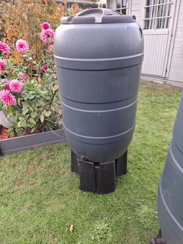 Regenton beschikbaar voor biedingen