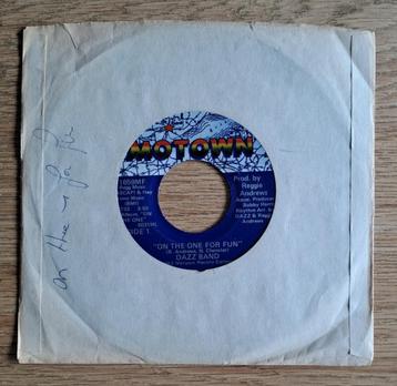 Dazz Band - On The One For Fun beschikbaar voor biedingen