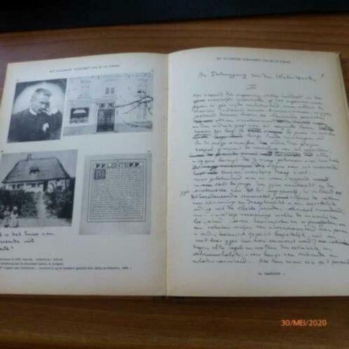 boek: de Nederlandsche letterkunde in beeld;J.Kuypers, Antiek en Kunst, Antiek | Boeken en Manuscripten, Ophalen of Verzenden