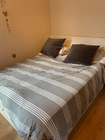 Ikea bedframe en matras (160 x 200 cm), Enlèvement, Comme neuf, 200 cm