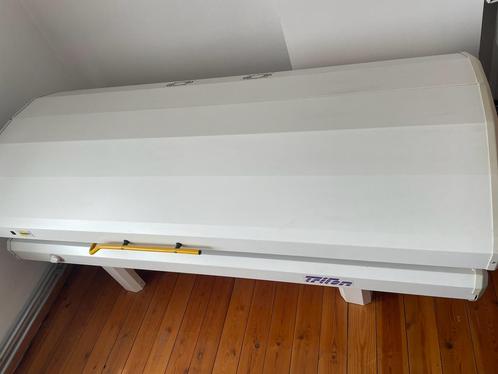 Zonnebank Combi merk TRITON, Elektronische apparatuur, Zonnebanken en Gezichtsbruiners, Gebruikt, Zonnebank dubbelzijdig, 15 lampen of meer
