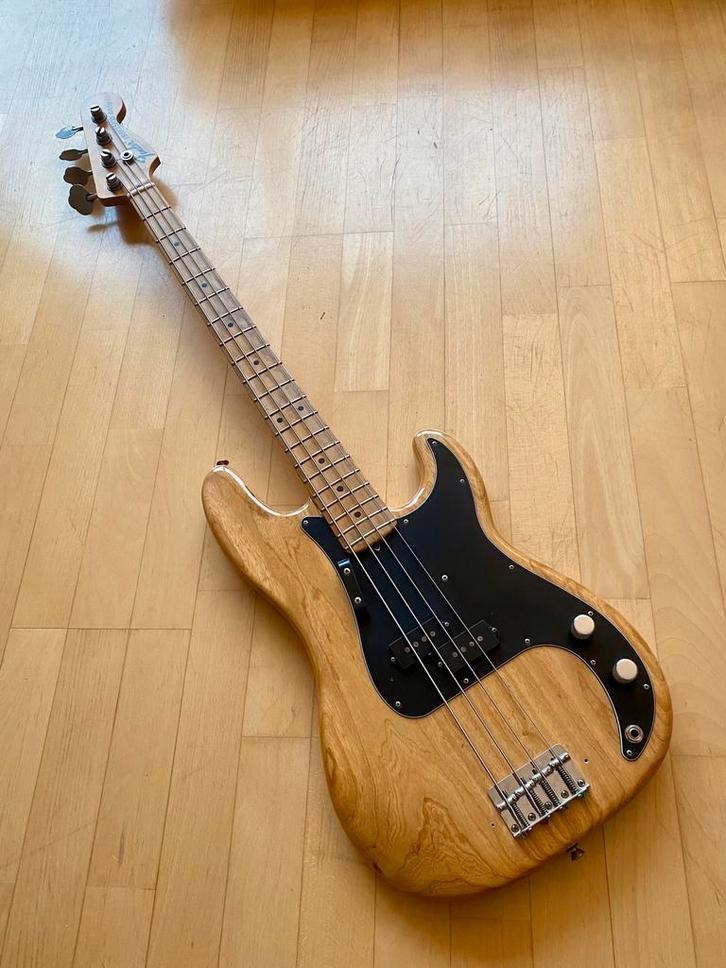 Fender Precision midden jaren 70, Muziek en Instrumenten, Snaarinstrumenten | Gitaren | Bas, Zo goed als nieuw, Ophalen of Verzenden