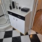 Klein kastje, Huis en Inrichting, Keuken | Complete keukens, Ophalen