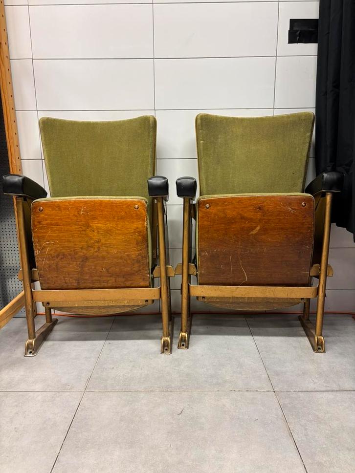 Vintage bioscoop/ theater stoelen jaren 50, Antiquités & Art, Antiquités | Meubles | Chaises & Canapés, Enlèvement