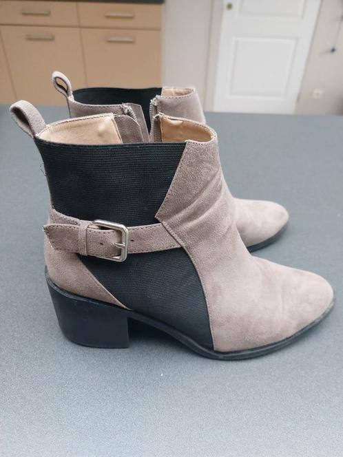 Enkellaarzen enkellaarsjes suede daim beige damesschoenen, Kleding | Dames, Schoenen, Gedragen, Lage of Enkellaarzen, Beige, Ophalen of Verzenden