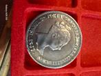 Silver coin1837, featuring a portrait of Queen Isabella I, Ophalen, Zilver