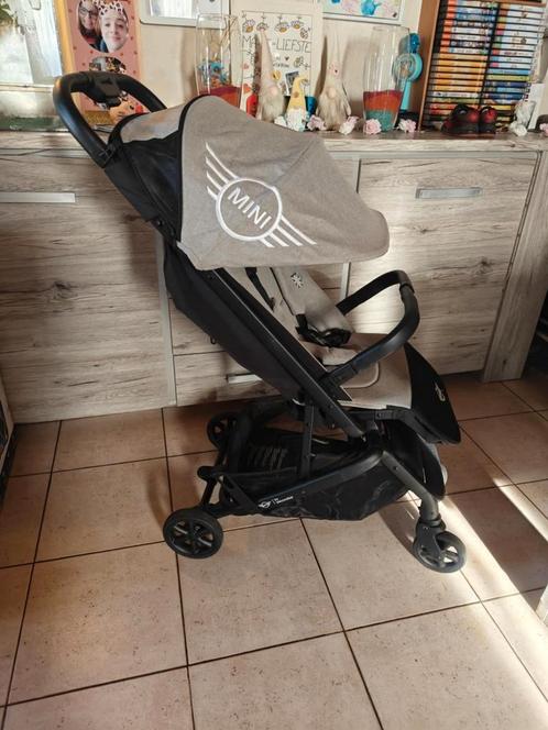 Buggy en tal van toebehoren te koop, Kinderen en Baby's, Buggy's, Nieuw, Overige merken, Regenhoes, Verstelbare rugleuning, Voetenzak