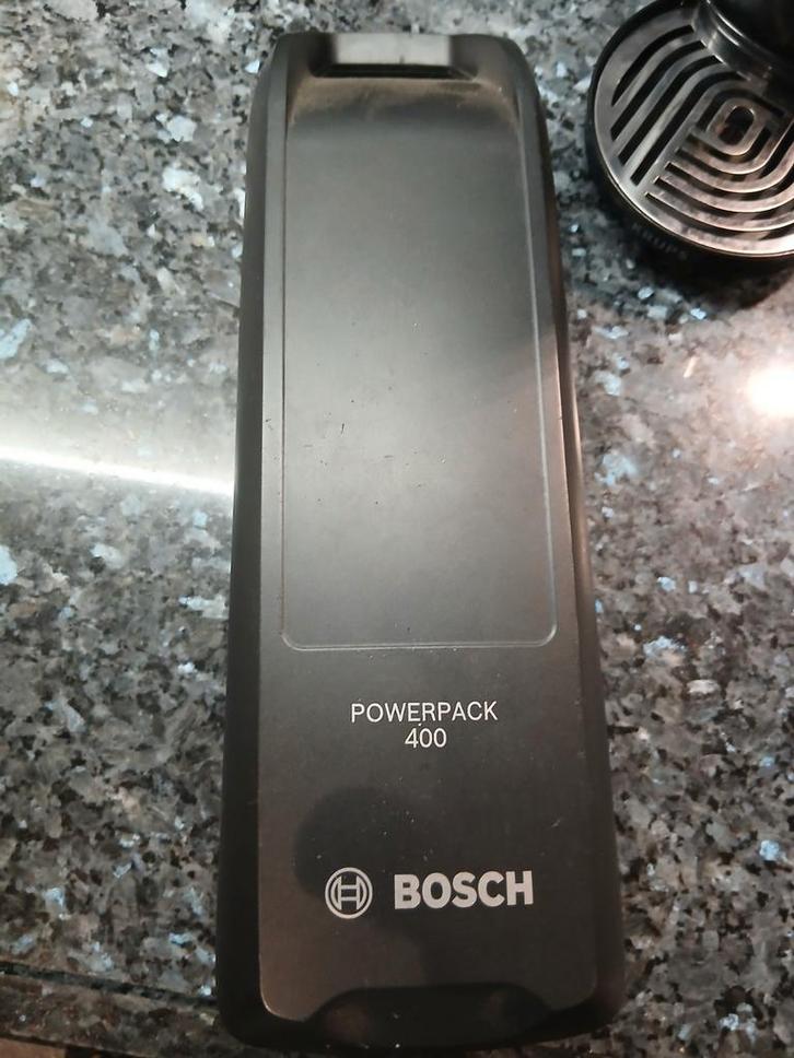 Te koop 2 x z.g.n.w bosch accu's type 400 en type 500, Fietsen en Brommers, Fietsaccessoires | Fietsaccu's, Zo goed als nieuw