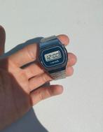 Centia Quartz Retro digitaal horloge-vintage look, Montre-bracelet, Autres marques, Enlèvement, Acier