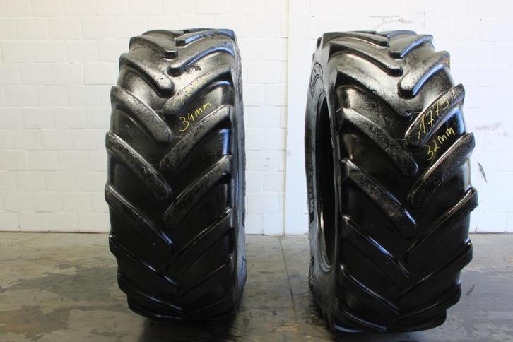 2 stuks 650/65R42 Michelin MULTIBIB 34mm, Zakelijke goederen, Landbouw | Onderdelen | Banden, Velgen en Assen, Ophalen