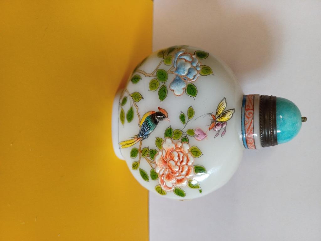 Chinees snuff bottle, Ophalen