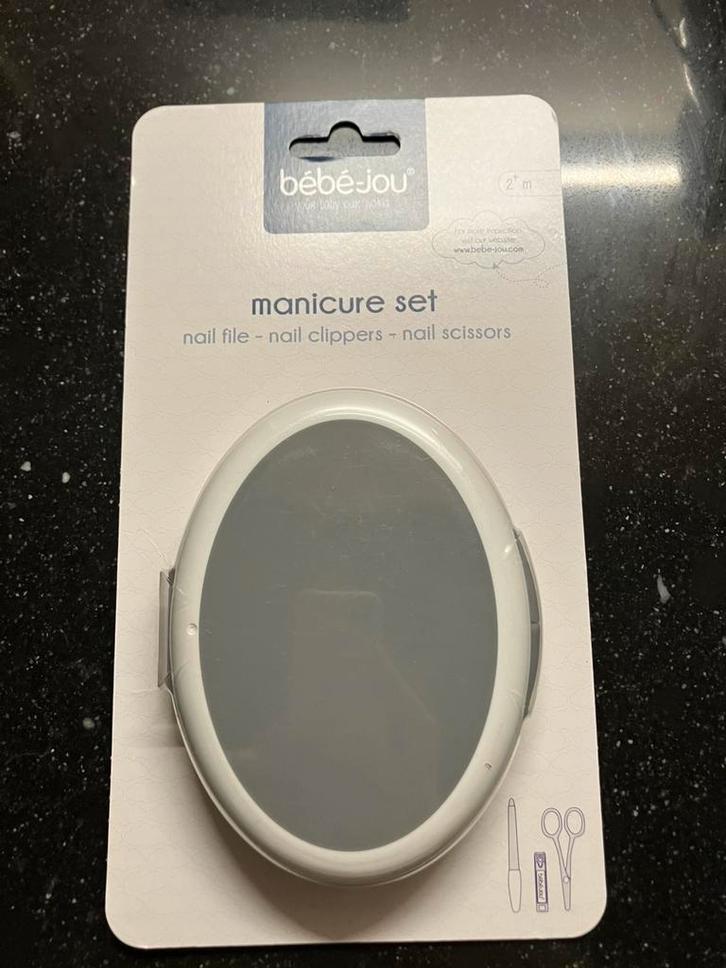 Manicureset bébé-jou splinternieuw, Kinderen en Baby's, Badjes en Verzorging, Nieuw, Bébé-jou, Ophalen