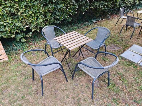 Set tafel en 4 stoelen (13 sets beschikbaar), Tuin en Terras, Tuinstoelen, Zo goed als nieuw, Ophalen