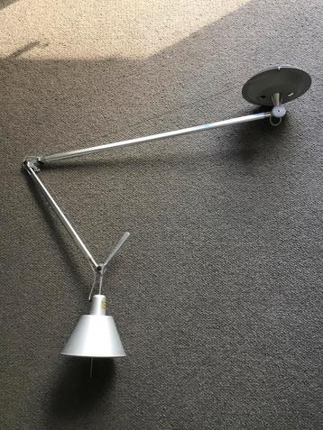 Artemide Tolomeo vintage armatuur zilver, plafondbevestiging beschikbaar voor biedingen