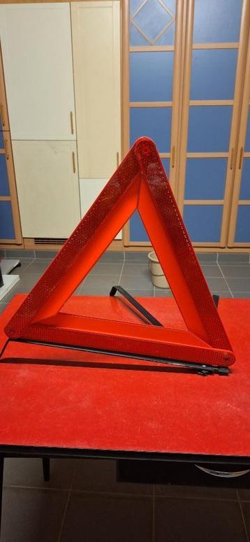 Gevarendriehoek citroen beschikbaar voor biedingen