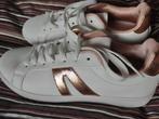 x Nieuwe sneakers ICONS met mooie afwerking - maat 39, Sneakers et Baskets, Enlèvement ou Envoi, Icons, Blanc