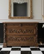 Meuble ancien en bois sculpté, Antiquités & Art, Enlèvement ou Envoi