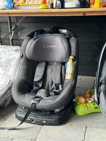 Maxi cosi Axissfix draaibaar, Kinderen en Baby's, Autostoeltjes, Ophalen, Zo goed als nieuw, Isofix