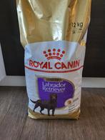 Royal Canin Labrador Retriever Stérilisé 12 kg, Animaux & Accessoires, Nourriture pour Animaux, Chien, Enlèvement