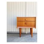 Vintage, Scandinavisch, nachtkastje | petite commode, Huis en Inrichting, Slaapkamer | Nachtkastjes, Ophalen
