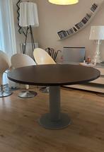 Mooie ronde tafel 120, Huis en Inrichting, Tafels | Statafels, Ophalen of Verzenden, Zo goed als nieuw