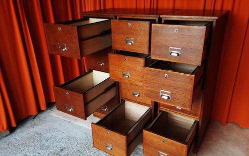 administratief kabinet van het handelskabinet, Antiek en Kunst, Curiosa en Brocante, Ophalen