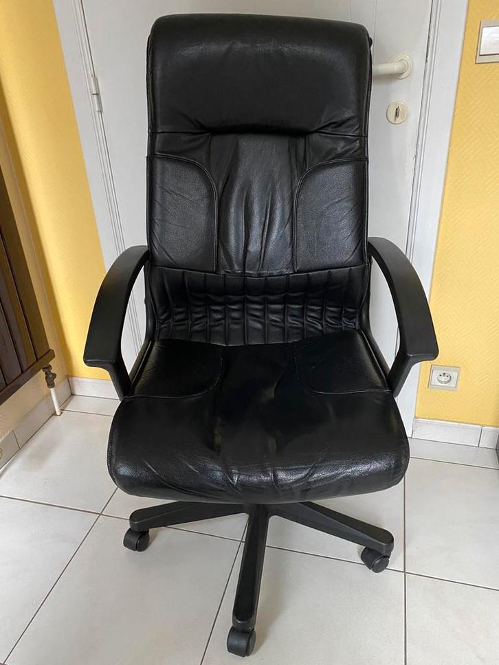 Chaise / fauteuil de bureau en similicuir noir, Maison & Meubles, Chaises de bureau, Utilisé, Chaise de bureau, Noir, Enlèvement