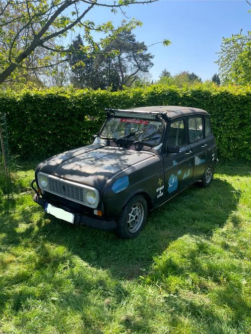 Renault r4, Auto's, Oldtimers, Particulier, Renault, Benzine, Break, 5 deurs, Handgeschakeld, Zwart, Zwart, Stof, Voorwielaandrijving