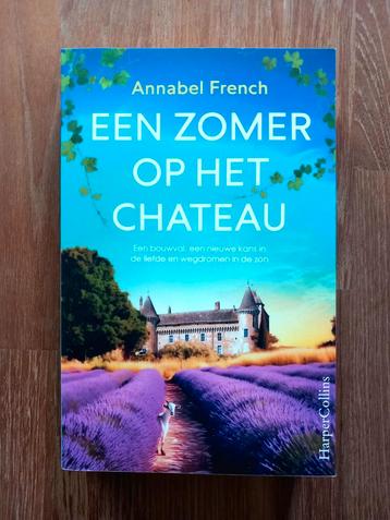 BOEK Een zomer op het chateau (Annabel French) beschikbaar voor biedingen