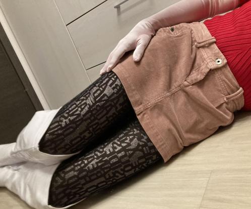 Mini jupe en velours vieux rose Tommy Hilfiger taille S, Vêtements | Femmes, Jupes, Comme neuf, Taille 36 (S), Rose, Au-dessus du genou
