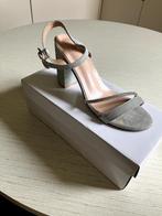 Zilveren Sandalen - Maat 38, Kleding | Dames, Schoenen, Overige kleuren, Zo goed als nieuw, Schoenen met hoge hakken, Ophalen