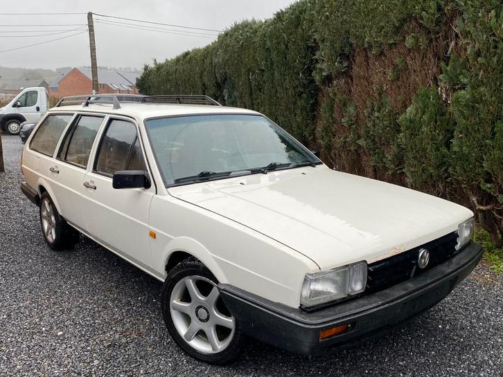 VW Passat 1.6d, Autos, Volkswagen, Particulier, Passat, Radio, Attache-remorque, Diesel, Break, 5 portes, Boîte manuelle, Blanc