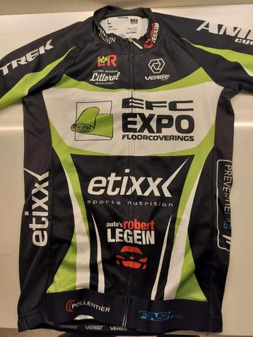 Fietsshirt beschikbaar voor biedingen